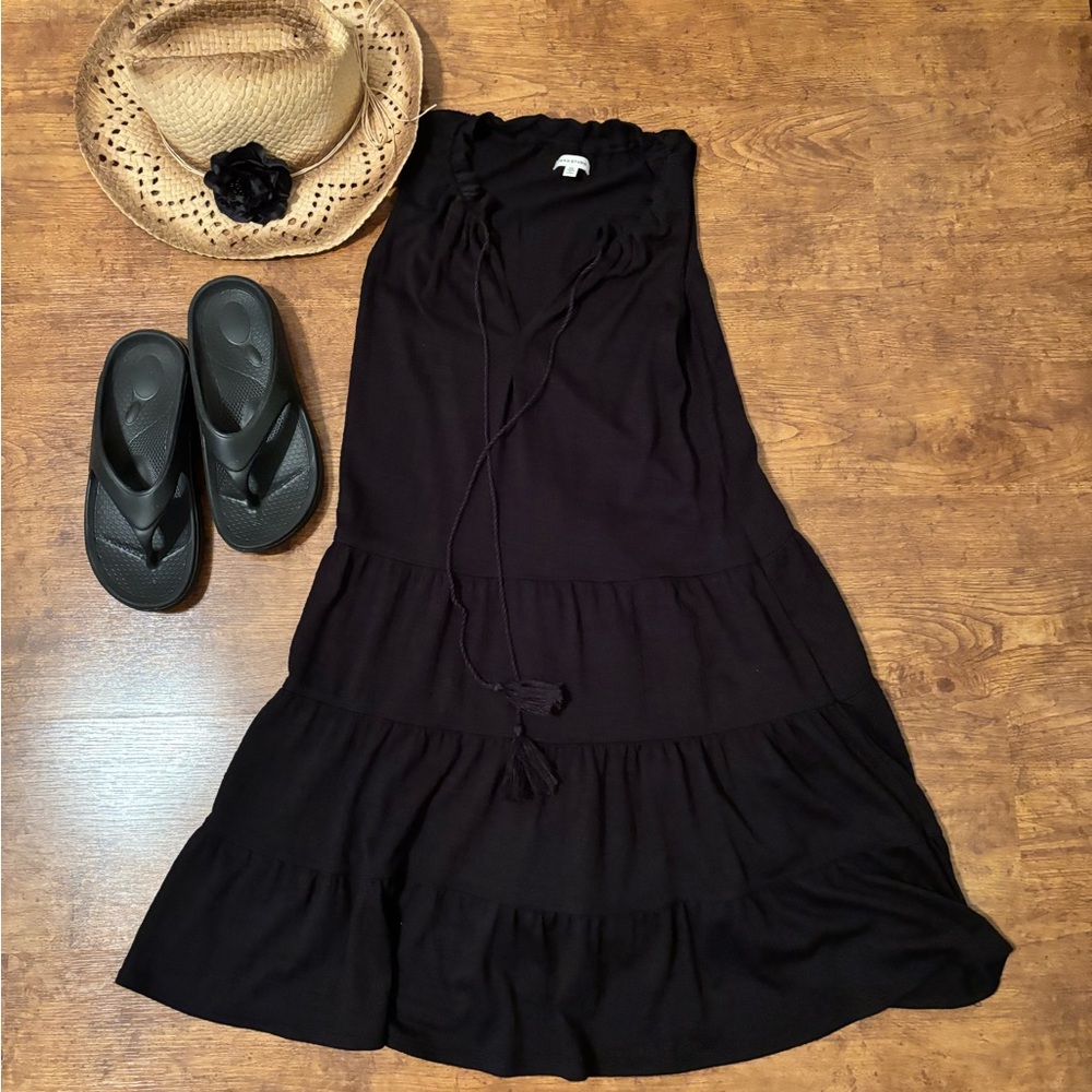 Max Studio sleeveless summer dress